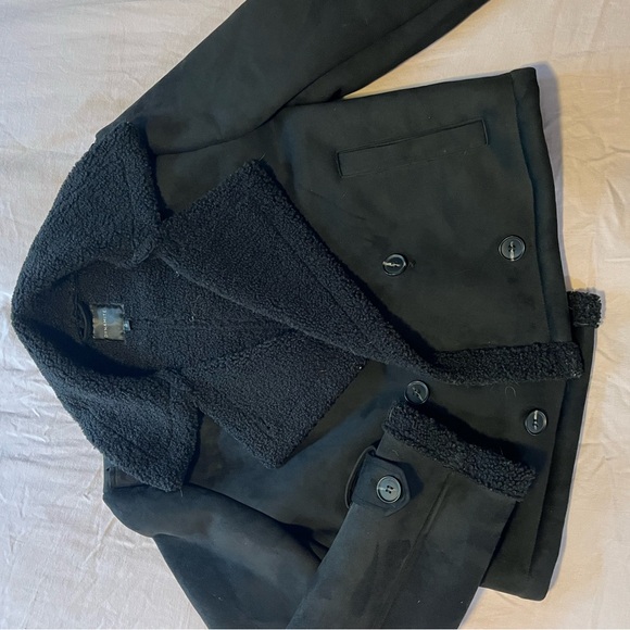 Black Sherpa lined Dynamite Jacket - Picture 2 of 3